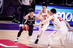 关于深圳男篮今晨主帅复盘，志在亚洲杯名次提升，气氛紧张，球探报告显示潜力的信息爱游戏官网